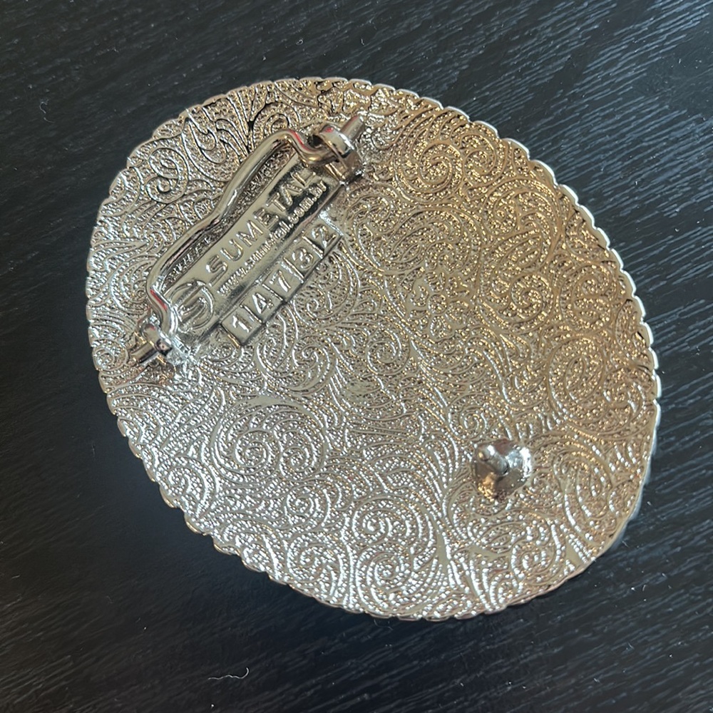 Belt Buckle - Picture 2 of 4